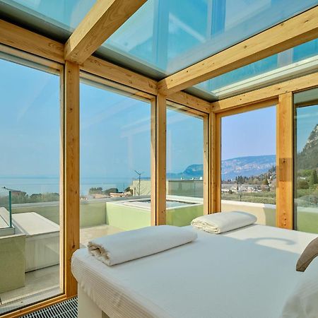 Villa Sunny Lake Suites Bardolino Zewnętrze zdjęcie