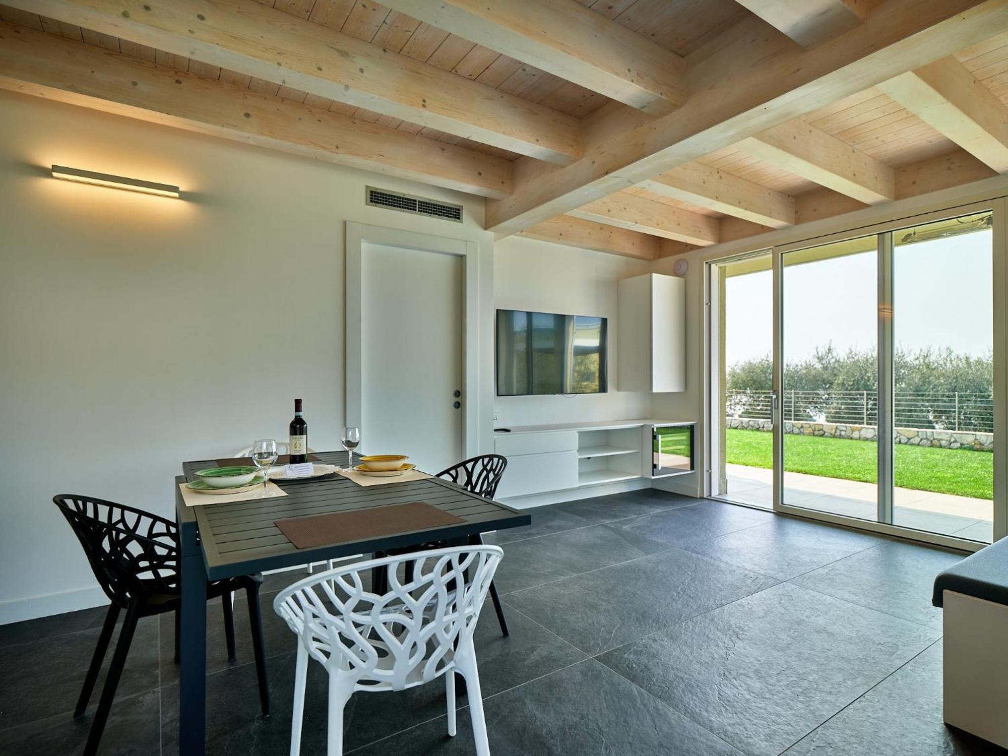 Villa Sunny Lake Suites Bardolino Zewnętrze zdjęcie